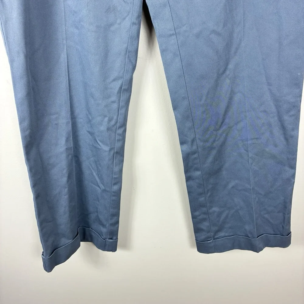 Roundtree & Yorke 36 nwt